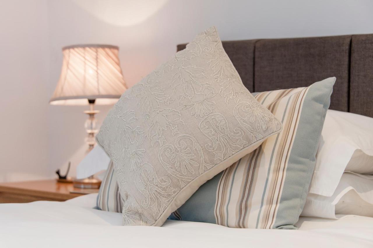 באת' Apple Tree Boutique B&B מראה חיצוני תמונה