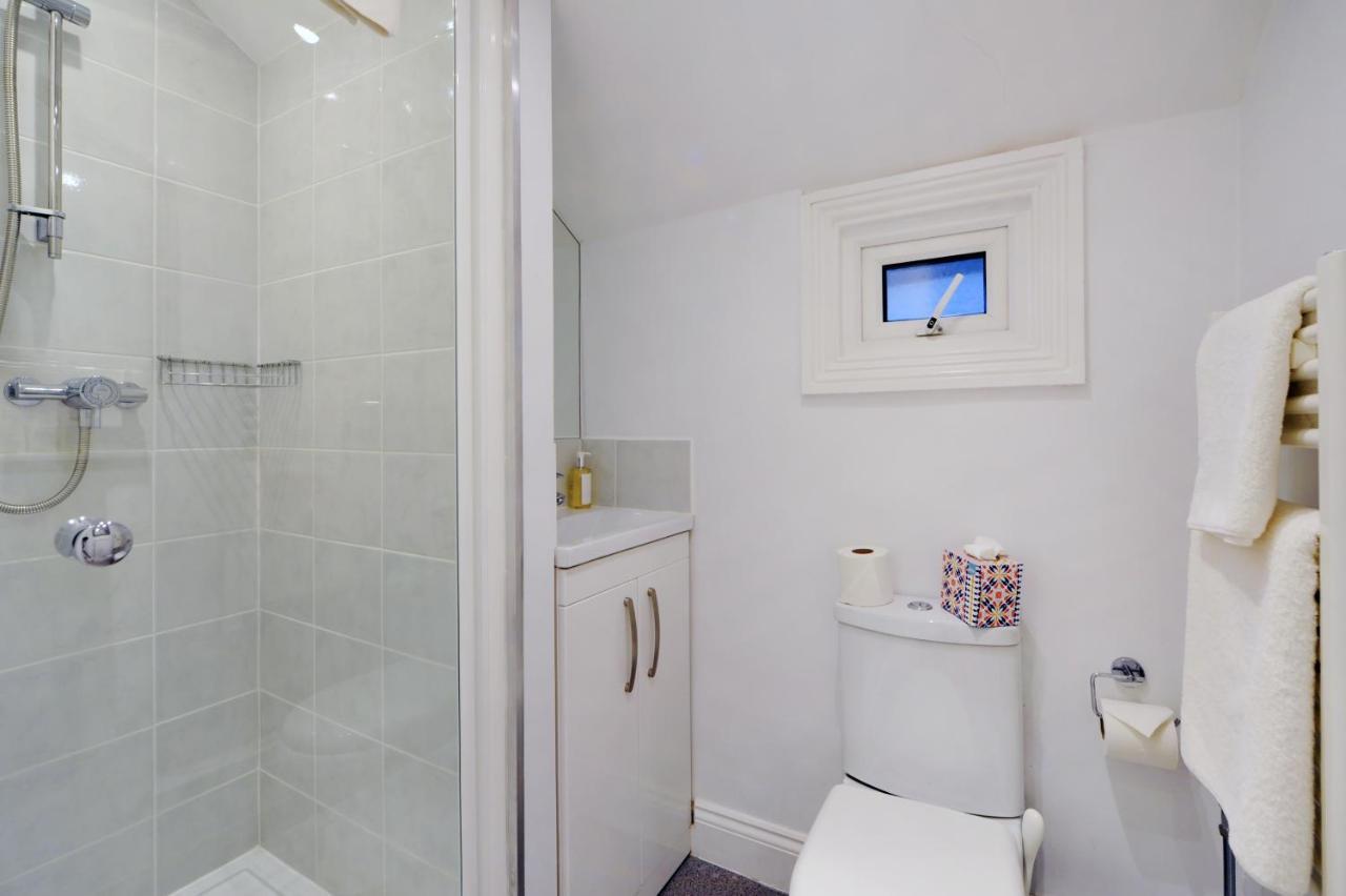 באת' Apple Tree Boutique B&B מראה חיצוני תמונה