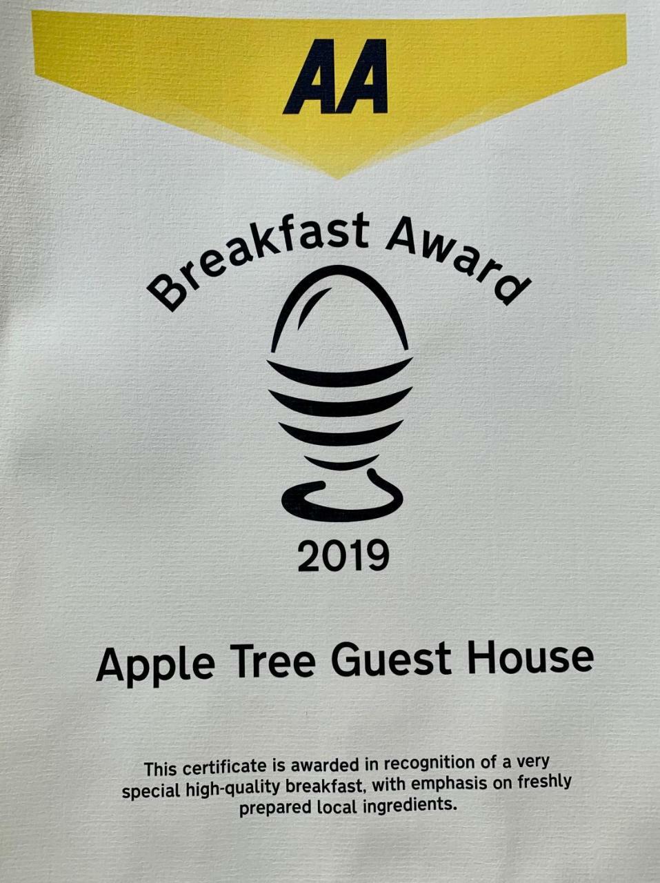 באת' Apple Tree Boutique B&B מראה חיצוני תמונה